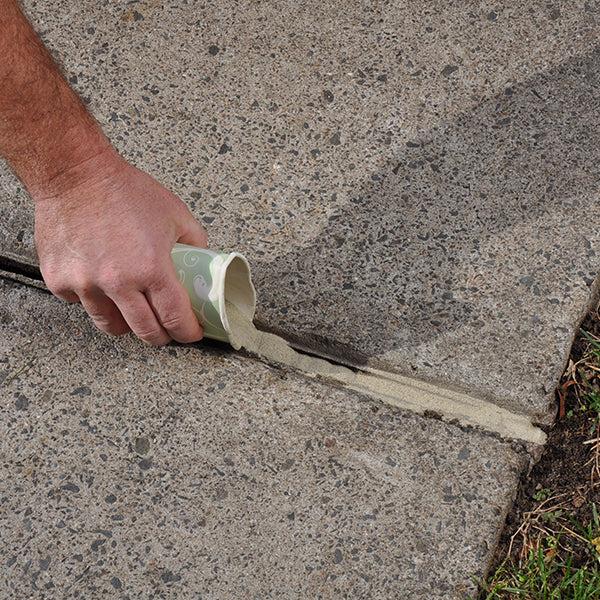 Choosing the Right Epoxy Crack Filler for Concrete Walls in Structural Repairs: Learn from Experts